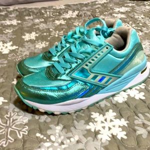 Brooks metallic sneakers size 10
